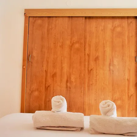 Cozy Tourist Bungalow Apartamento *